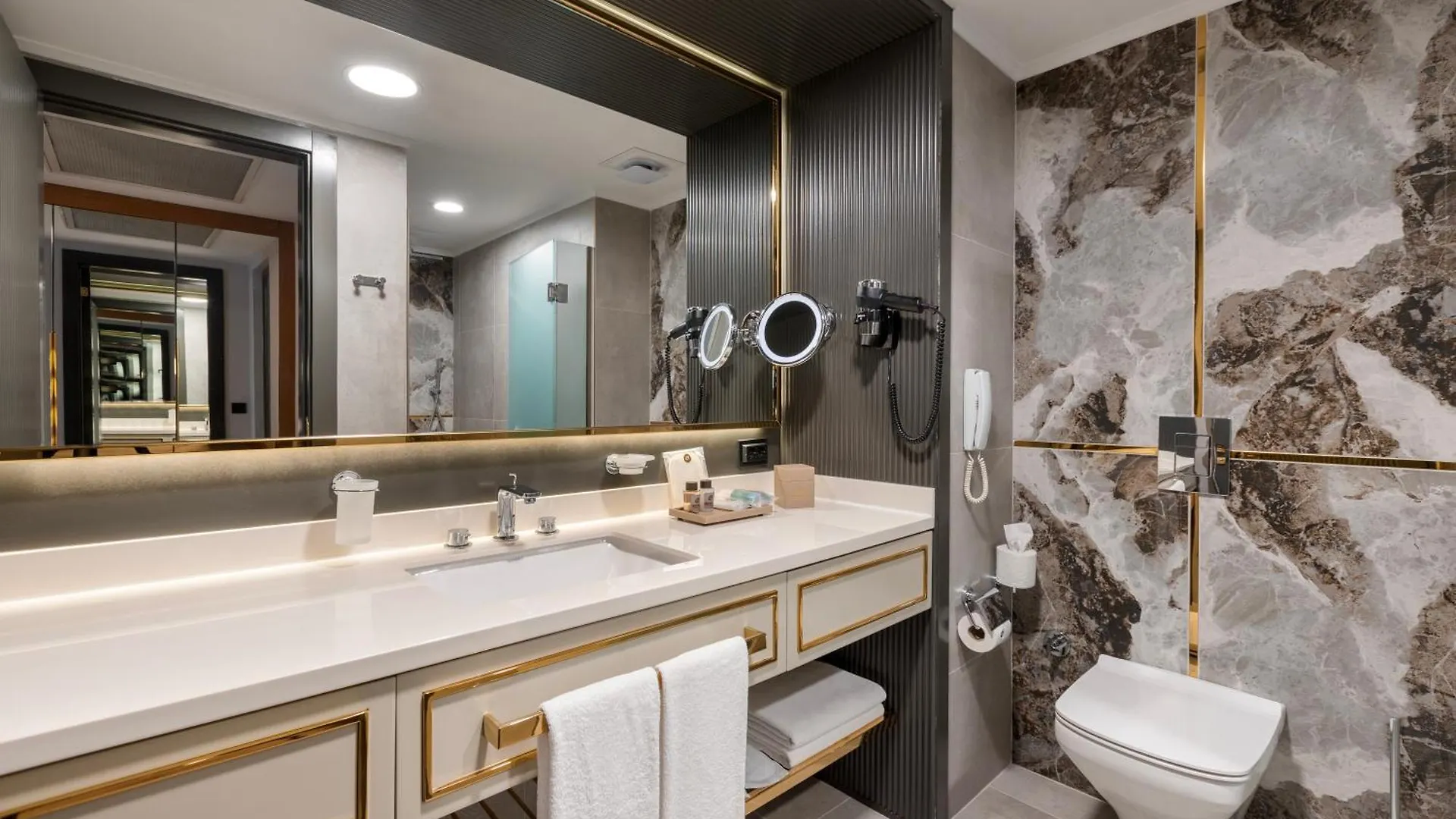Limak Ambassadore Hotel Ankara 4*,  Türkiye