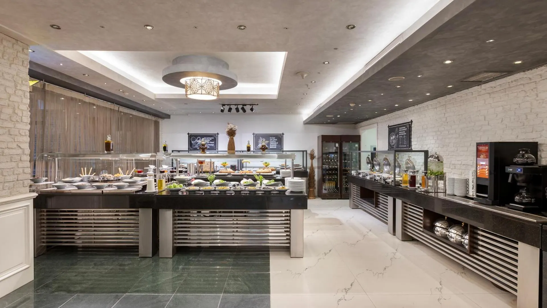Limak Ambassadore Hotel Ankara 4*,  Türkiye